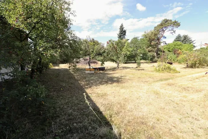 Prodej pozemku pro bydlení, Bašť, Horka, 2096 m2