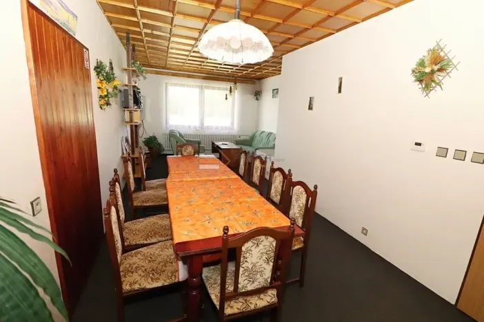 Prodej rodinného domu, Benecko, 221 m2