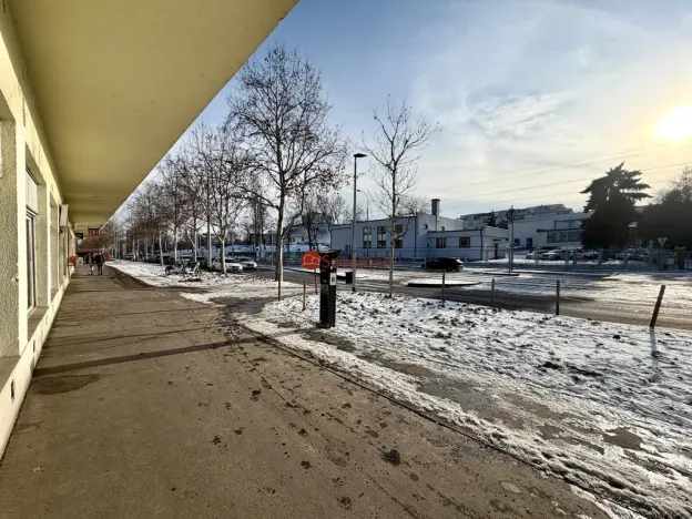 Pronájem obchodního prostoru, Praha - Žižkov, Hartigova, 154 m2