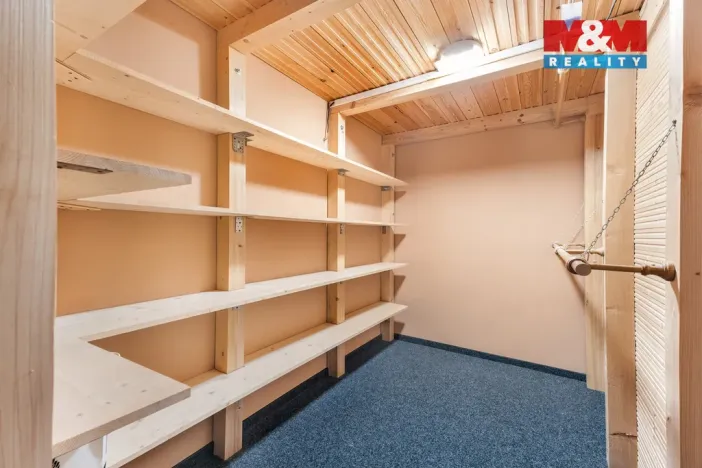 Prodej bytu 3+1, Desná - Desná II, Krkonošská, 100 m2