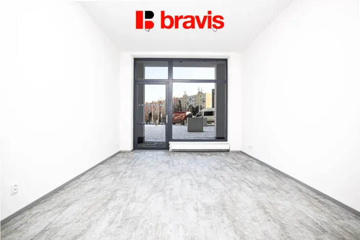 Pronájem obchodního prostoru, Brno - Černá Pole, třída Generála Píky, 35 m2