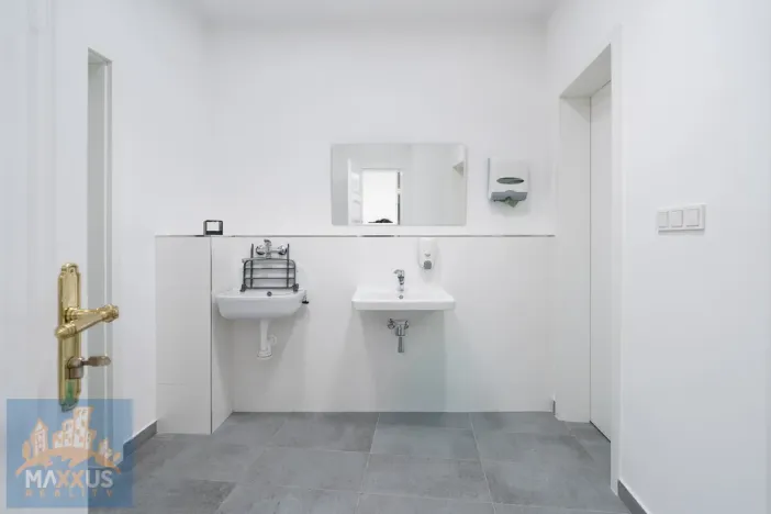 Pronájem obchodního prostoru, Praha - Nové Město, Václavské náměstí, 25 m2