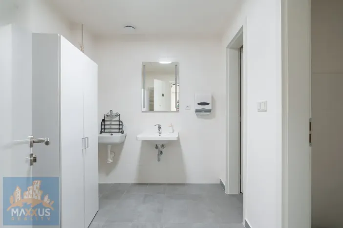 Pronájem obchodního prostoru, Praha - Nové Město, Václavské náměstí, 25 m2