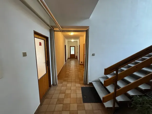 Pronájem kanceláře, Klatovy, Karafiátová, 33 m2