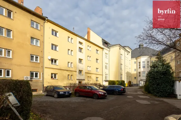 Prodej bytu 2+1, Opava, Na Rybníčku, 56 m2