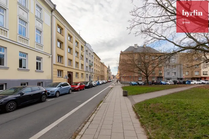 Prodej bytu 2+1, Opava, Na Rybníčku, 56 m2