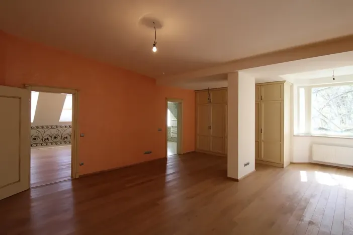 Prodej bytu 4+kk, Karlovy Vary, Pod Jelením skokem, 191 m2