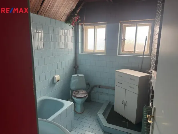 Prodej vícegeneračního domu, Podhradní Lhota, 280 m2