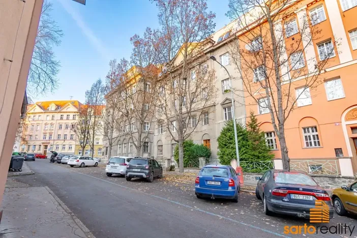 Prodej atypického bytu, Ústí nad Labem, Pasteurova, 77 m2