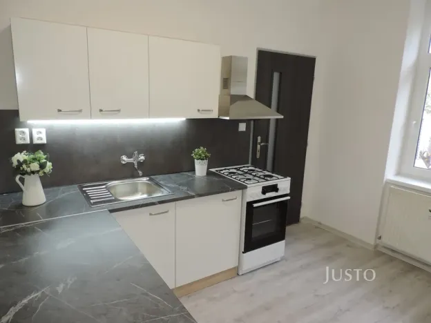 Pronájem bytu 2+1, Přerov - Přerov II-Předmostí, Hranická, 58 m2