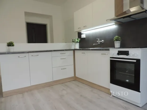 Pronájem bytu 2+1, Přerov - Přerov II-Předmostí, Hranická, 58 m2