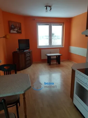 Pronájem bytu 2+kk, Pardubice, Dubinská, 42 m2