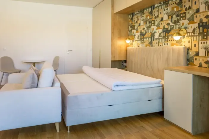 Pronájem bytu 1+1, Praha - Nové Město, Tyršova, 43 m2