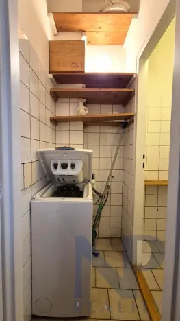 Pronájem bytu 1+kk, Praha - Žižkov, Husitská, 35 m2