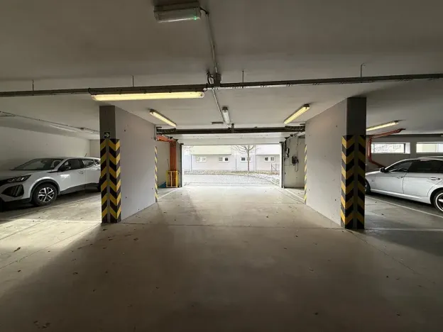 Prodej garážového stání, Brno, Říčanská, 12 m2