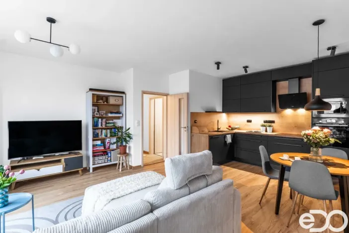 Prodej bytu 2+kk, Cerhenice, Za Cukrovarem, 60 m2