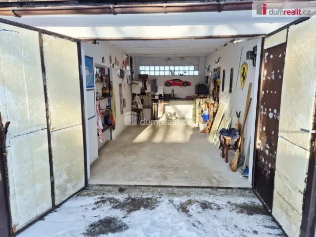 Prodej garáže, Kaplice, 18 m2