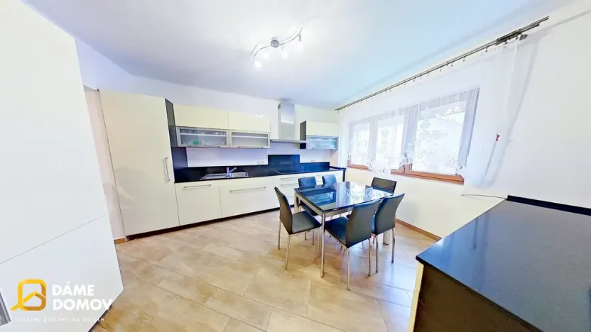 Pronájem bytu 3+1, Hulín, Krátká, 77 m2