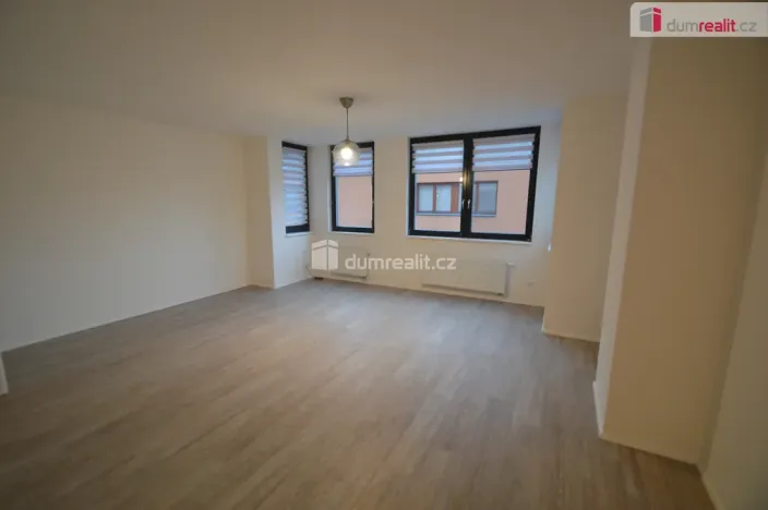 Pronájem bytu 2+kk, Praha - Košíře, Tůmova, 66 m2