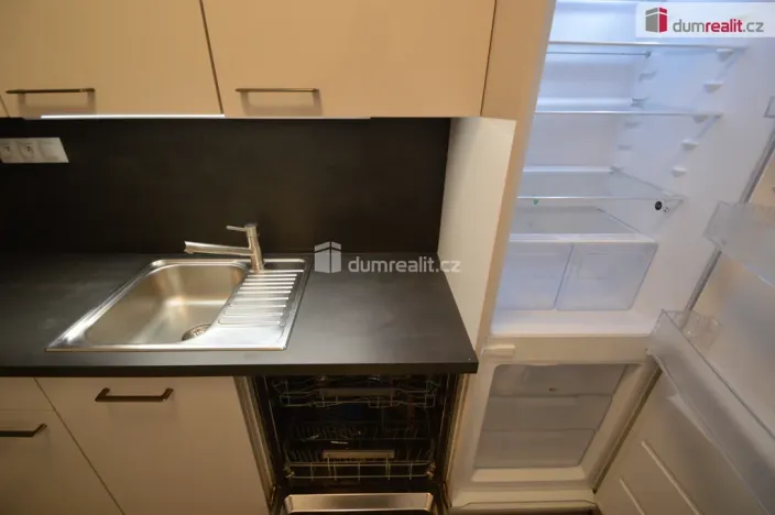 Pronájem bytu 2+kk, Praha - Košíře, Tůmova, 66 m2