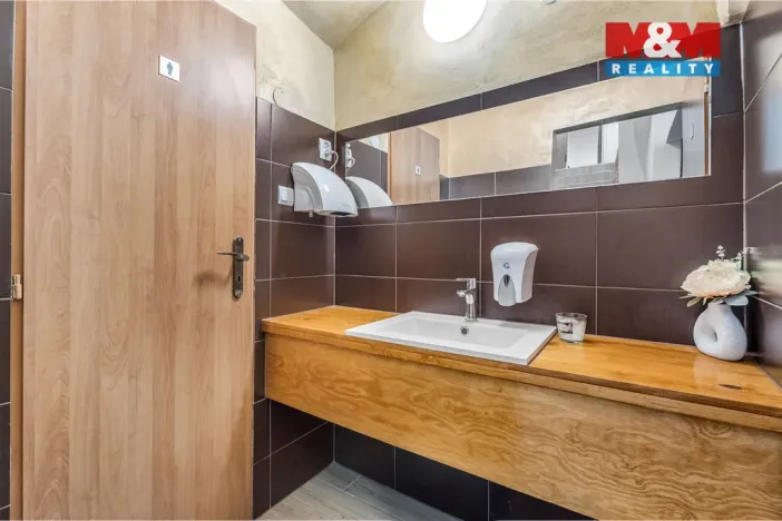 Prodej činžovního domu, Frýdlant, Sv. Čecha, 120 m2