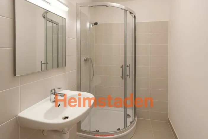 Pronájem bytu 1+kk, Orlová - Lutyně, Masarykova třída, 27 m2