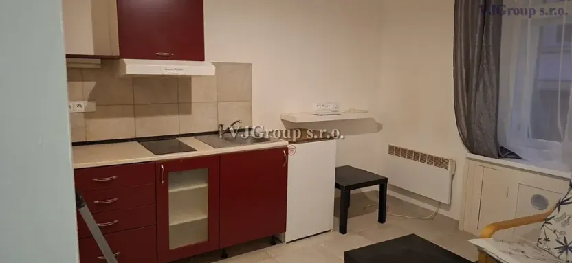 Pronájem bytu 1+kk, Praha - Holešovice, Haškova, 22 m2