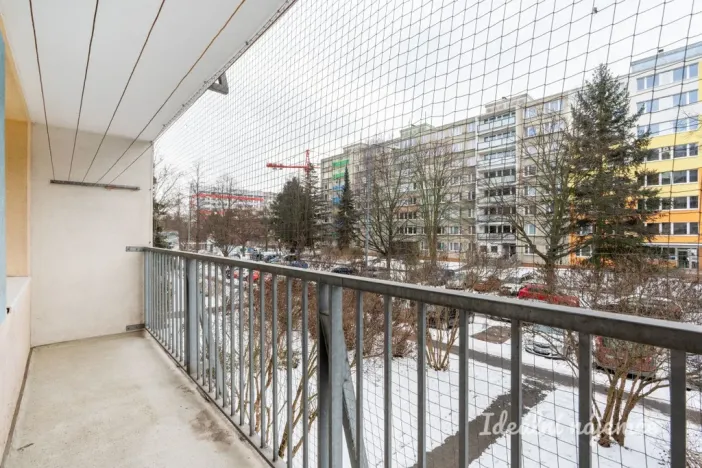Pronájem bytu 1+kk, Praha - Prosek, Bílinská, 26 m2