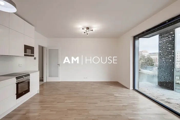 Pronájem bytu 3+kk, Praha - Libeň, Smrčkova, 93 m2