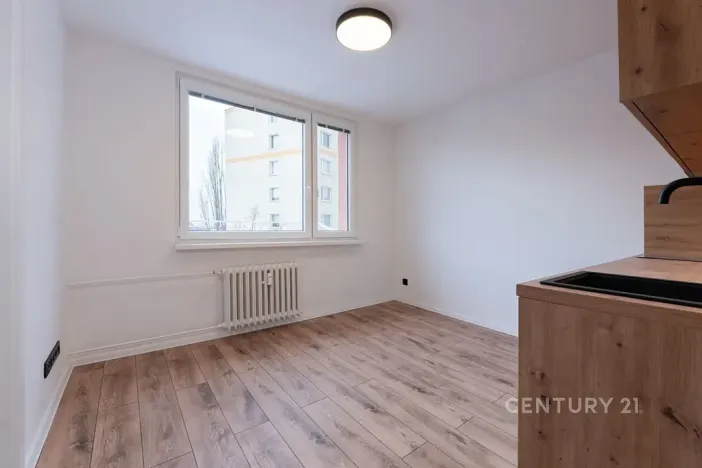 Pronájem bytu 2+kk, Litvínov, U Zámeckého parku, 35 m2