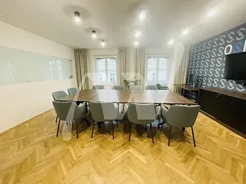 Pronájem kanceláře, Praha - Nové Město, Senovážné náměstí, 165 m2