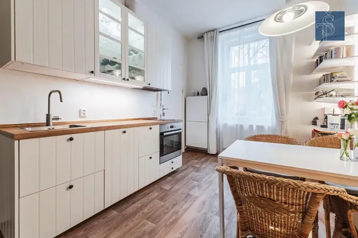 Prodej bytu 2+kk, Praha - Vyšehrad, Neklanova, 42 m2