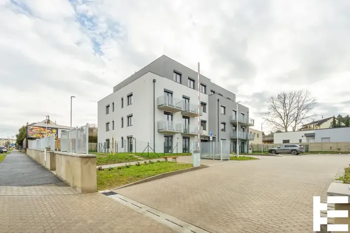 Prodej bytu 2+kk, Kolín, Pražská, 60 m2