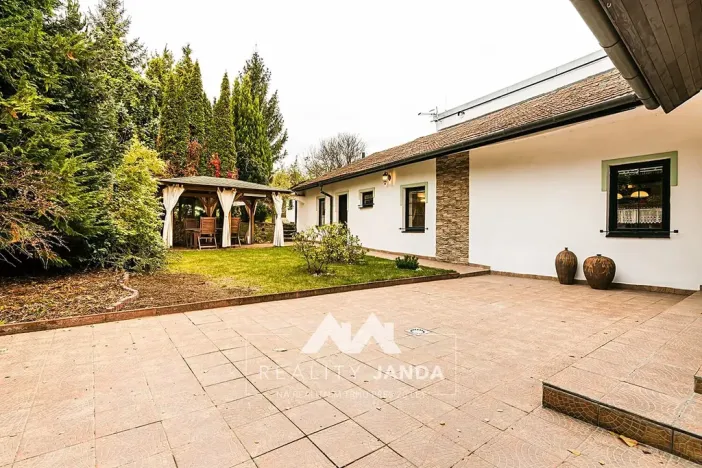 Prodej rodinného domu, Bukovina, 158 m2