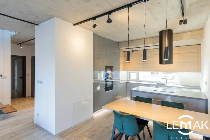 Pronájem rodinného domu, Olomouc, Mačákova, 127 m2