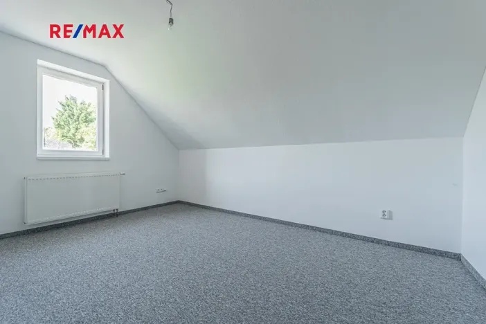 Prodej rodinného domu, Vinařice, 191 m2