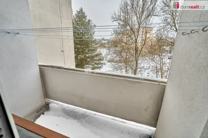 Prodej bytu 2+1, Karlovy Vary - Stará Role, Závodu míru, 63 m2