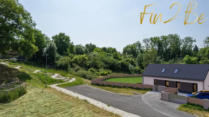 Prodej pozemku, Martiněves, 1360 m2