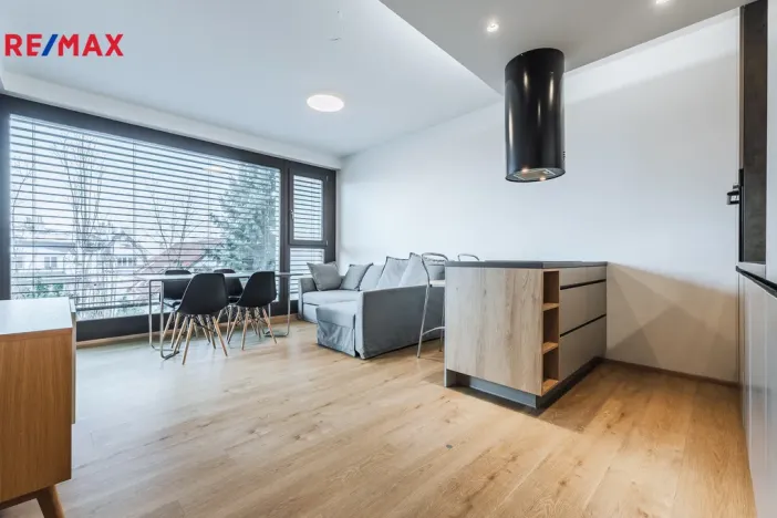 Pronájem bytu 2+kk, Praha - Libeň, U Vlachovky, 53 m2