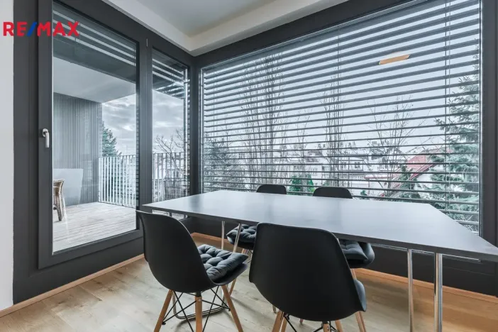 Pronájem bytu 2+kk, Praha - Libeň, U Vlachovky, 53 m2