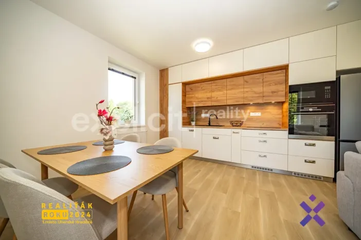 Prodej bytu 1+kk, Jablůnka, 41 m2