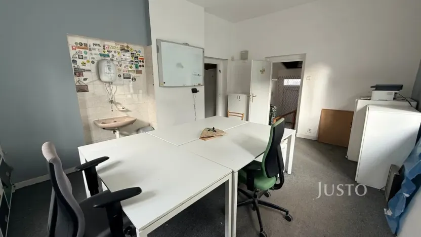 Pronájem kanceláře, Děčín, Prokopa Holého, 56 m2