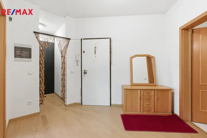 Prodej bytu 2+1, Karlovy Vary - Drahovice, Blahoslavova, 63 m2