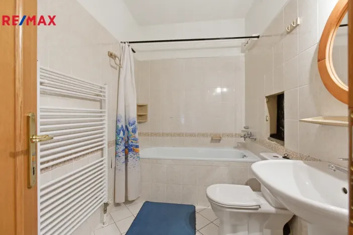 Prodej bytu 2+1, Karlovy Vary - Drahovice, Blahoslavova, 63 m2