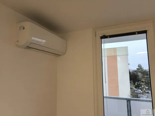 Pronájem bytu 2+kk, Olomouc - Neředín, gen. Píky, 37 m2