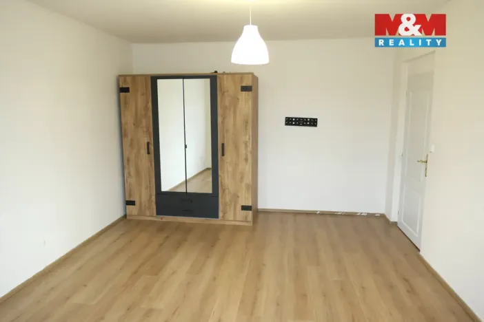 Pronájem bytu 3+1, Kladno - Kročehlavy, Wolkerova, 90 m2