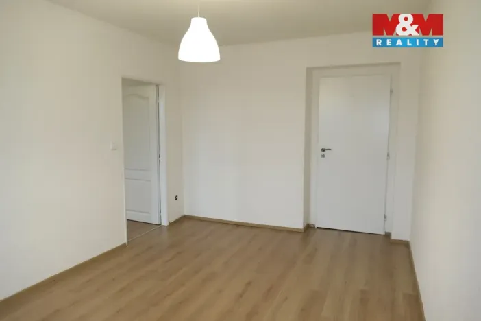 Pronájem bytu 3+1, Kladno - Kročehlavy, Wolkerova, 90 m2
