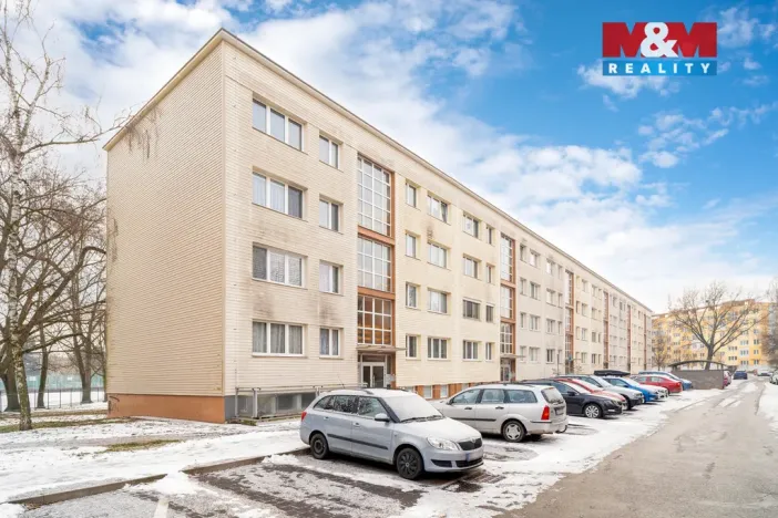 Prodej bytu 3+kk, Pardubice - Polabiny, Družstevní, 54 m2