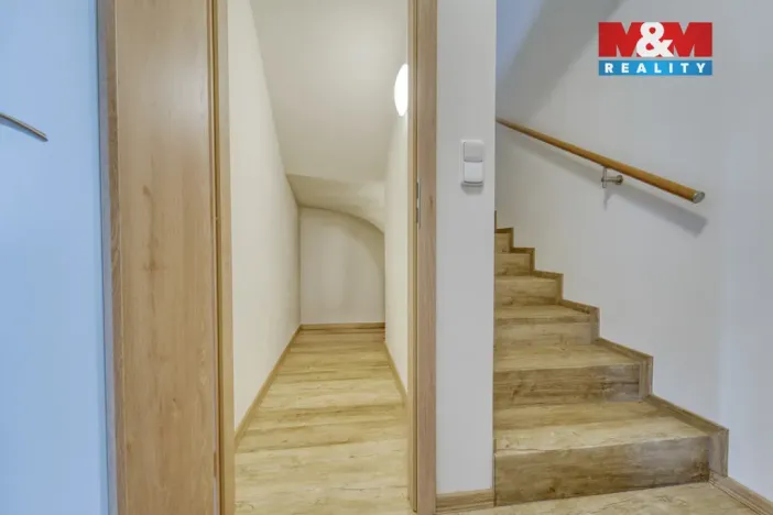 Prodej rodinného domu, Osek, 146 m2