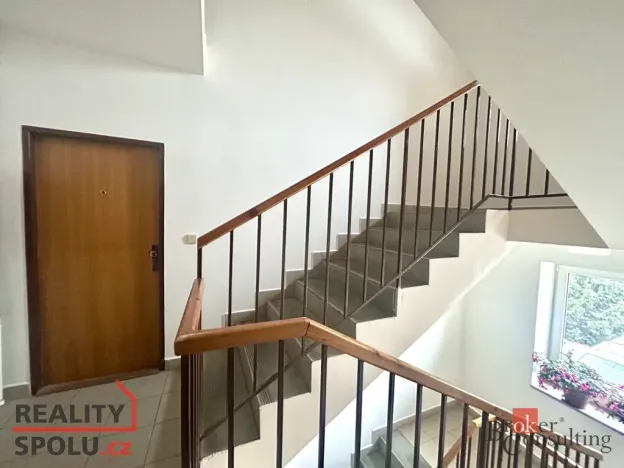 Pronájem bytu 2+1, Plzeň - Doubravka, V Malé Doubravce, 74 m2